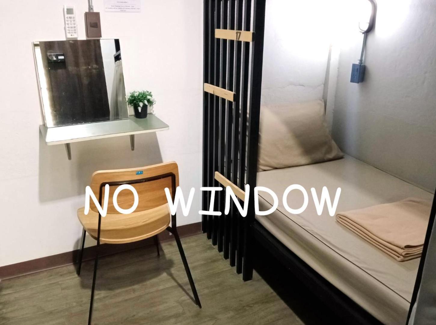 Feel Good Bangkok Hostel Екстер'єр фото