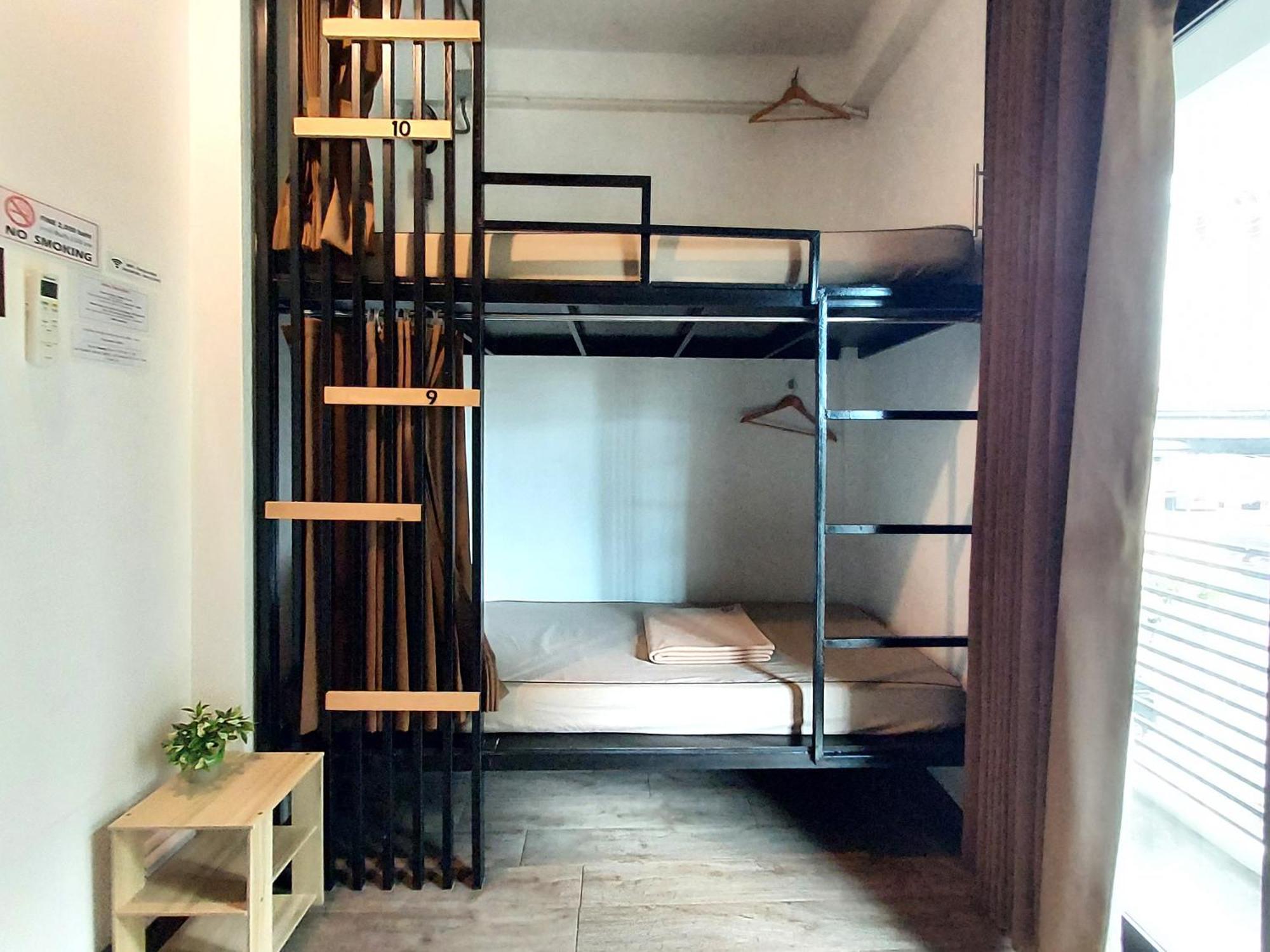 Feel Good Bangkok Hostel Екстер'єр фото