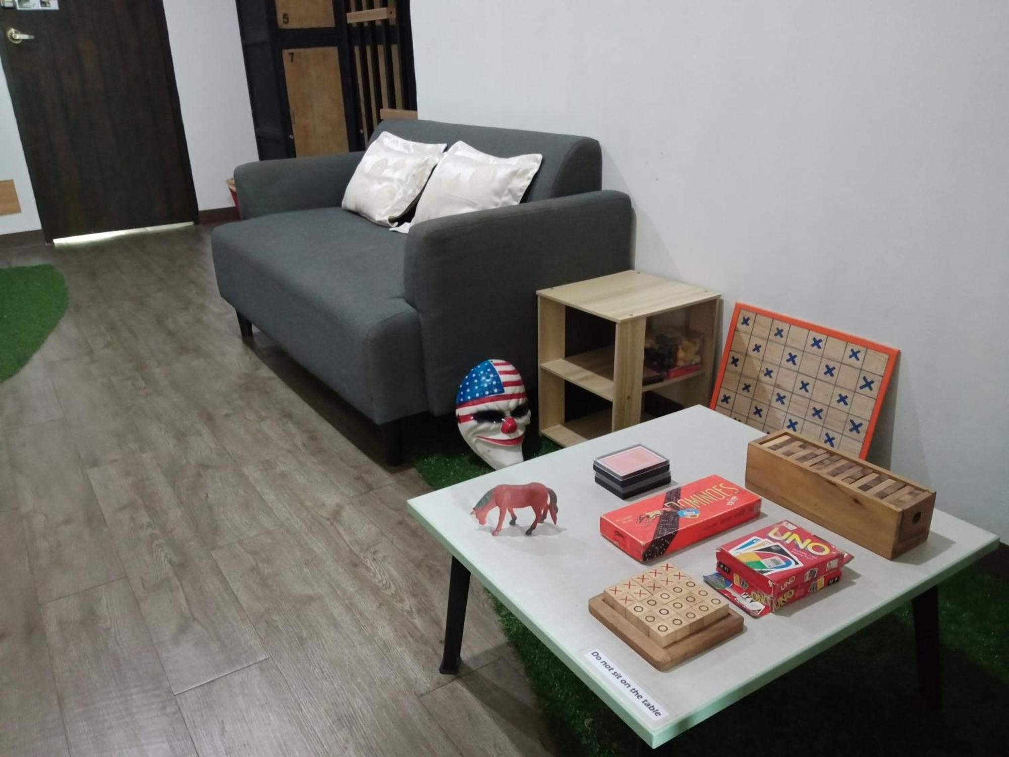 Feel Good Bangkok Hostel Екстер'єр фото